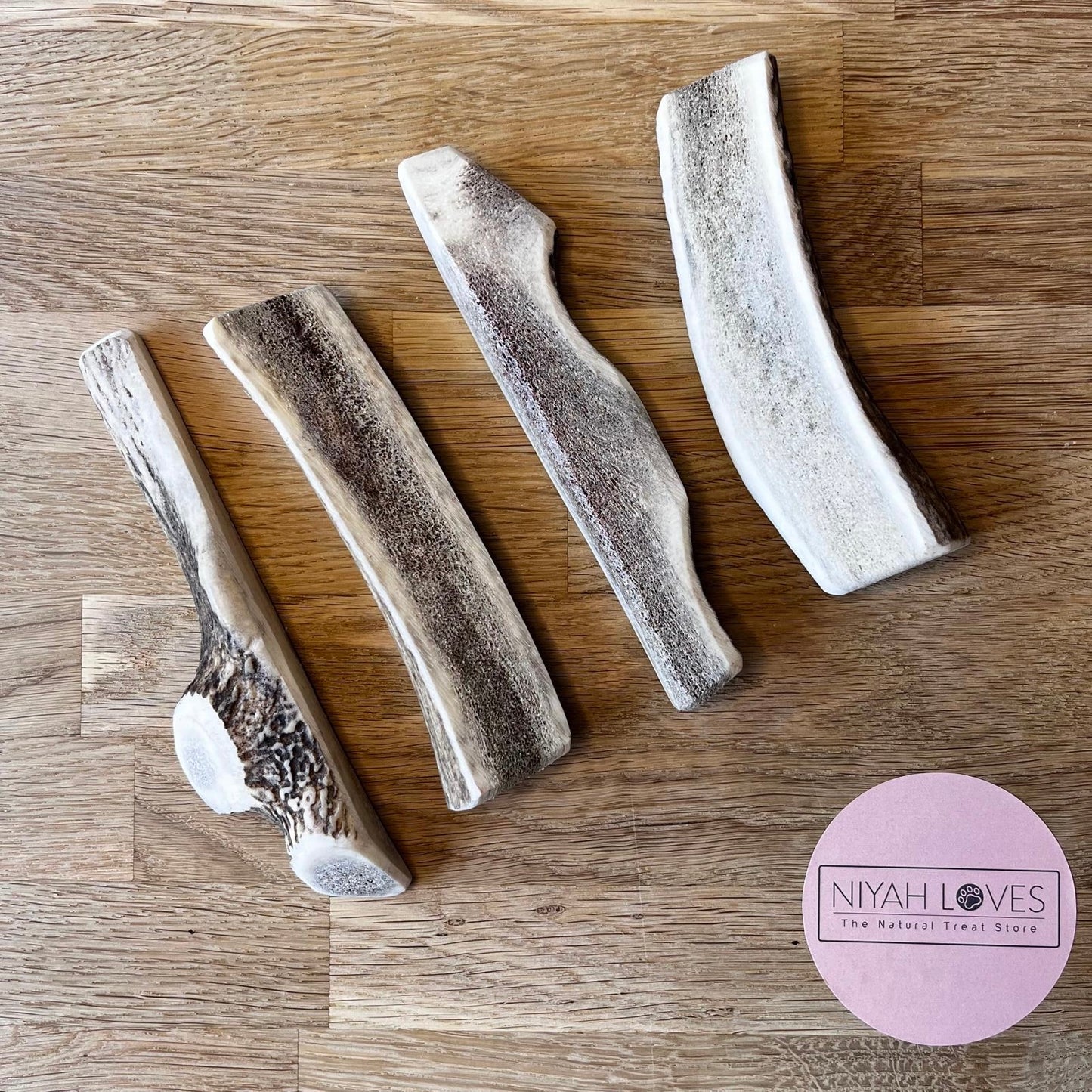 “Easy antler split dog chew with exposed marrow – ideal for puppies and gentle chewers”